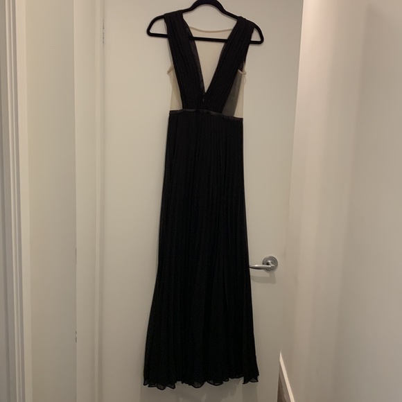 Bebe maxi dress with sheer long pleated bottom - Picture 2 of 5